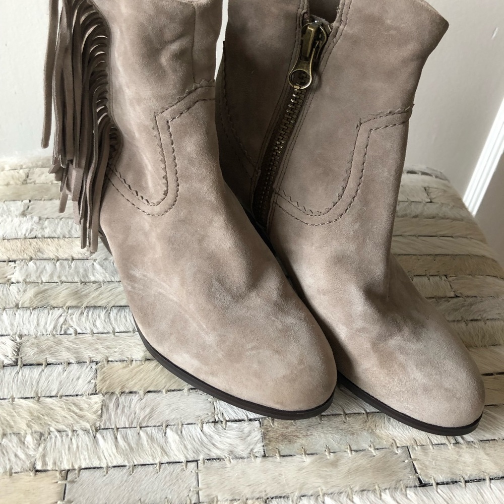 NWOT Sam Edelman fringe bootie - Picture 3 of 4